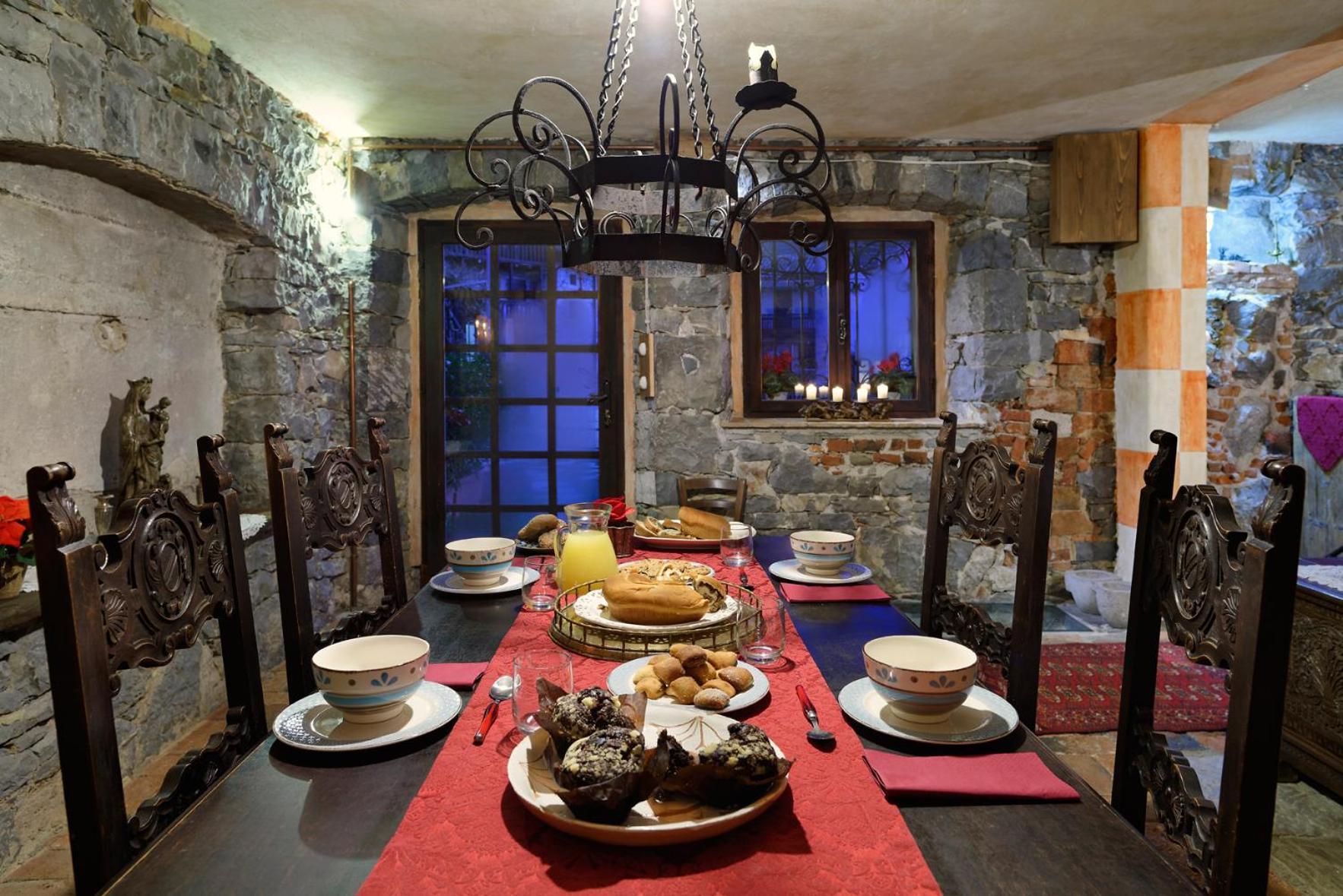 Torre Del Grifone Nel Medioevo Di Cividale Del Friuli Villa Faedis Ngoại thất bức ảnh