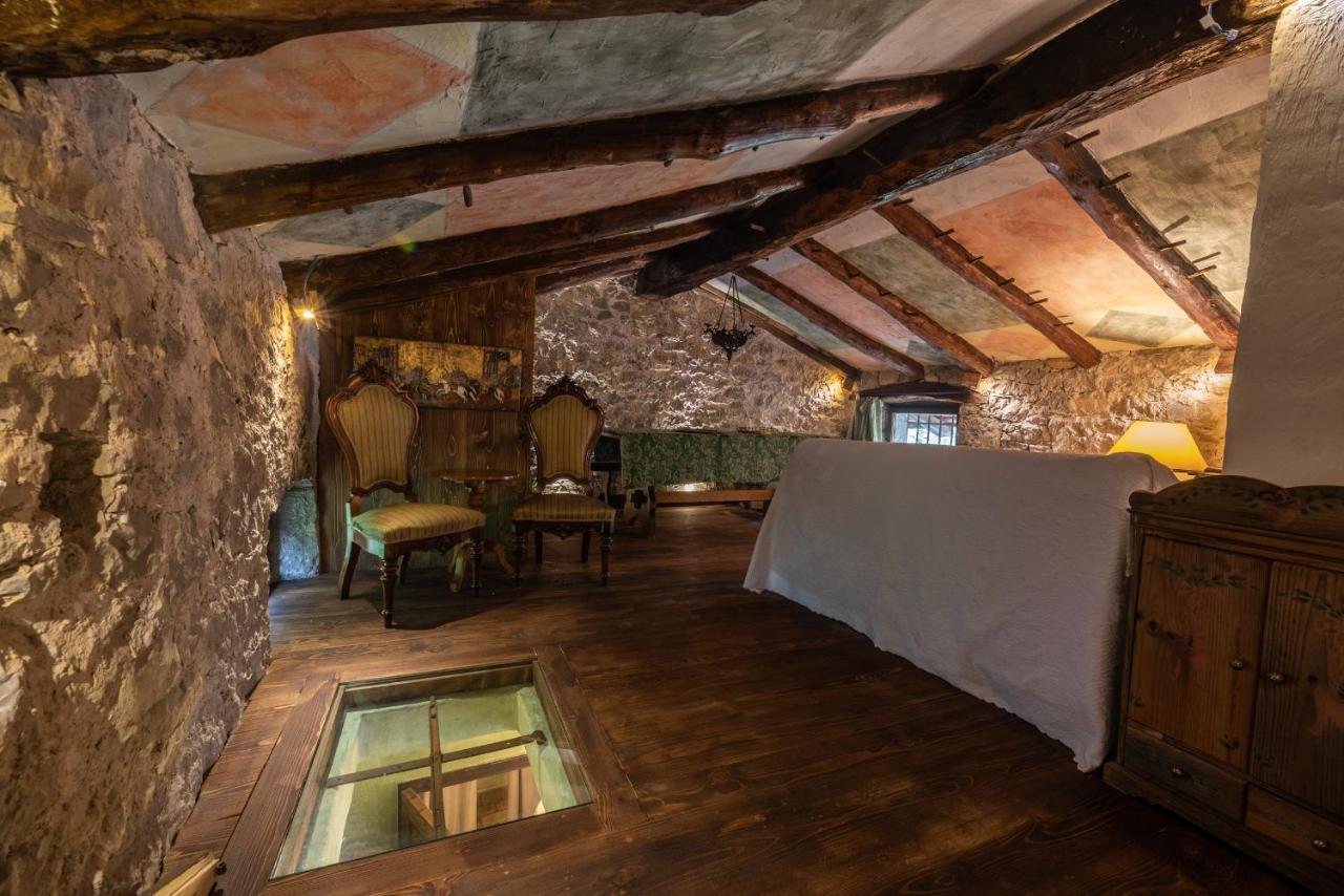 Torre Del Grifone Nel Medioevo Di Cividale Del Friuli Villa Faedis Ngoại thất bức ảnh